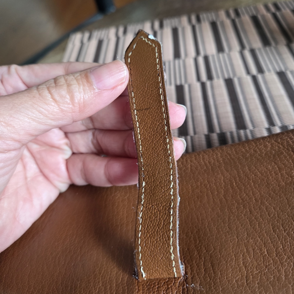 Genuine Hermes Brown Leather Wallet - Picture 5 of 10